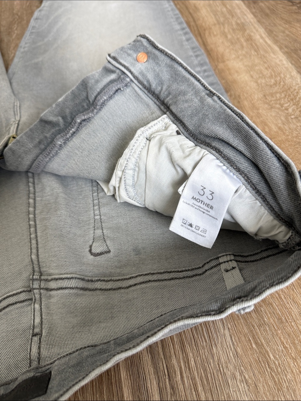 Mother Women’s “The Hustler Ankle” Light Gray Straight-Leg Jeans - Picture 3 of 5
